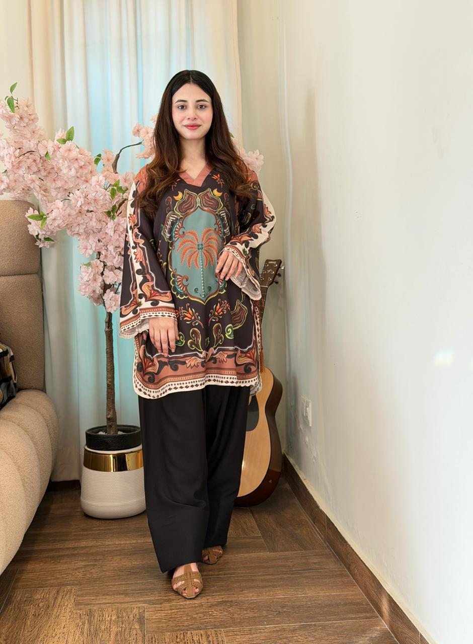 Aks-E-Hoor 2pcs Farshi Shalwar Set