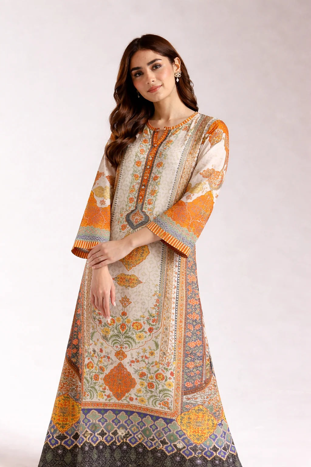 Mehr-e-Taban Kaftan Set