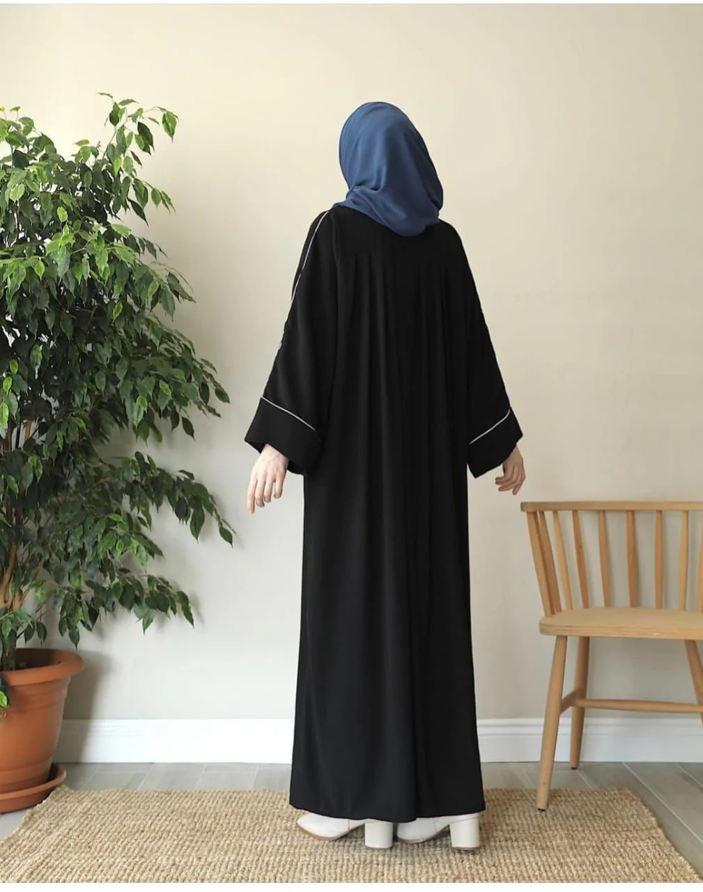 Trendy Belt Abaya With Stoller